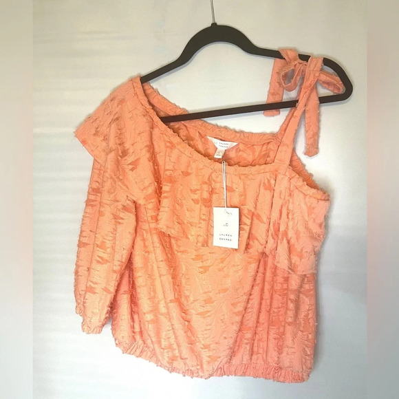 NWT Lauren Conrad Cold Shoulder Top - Picture 2 of 5